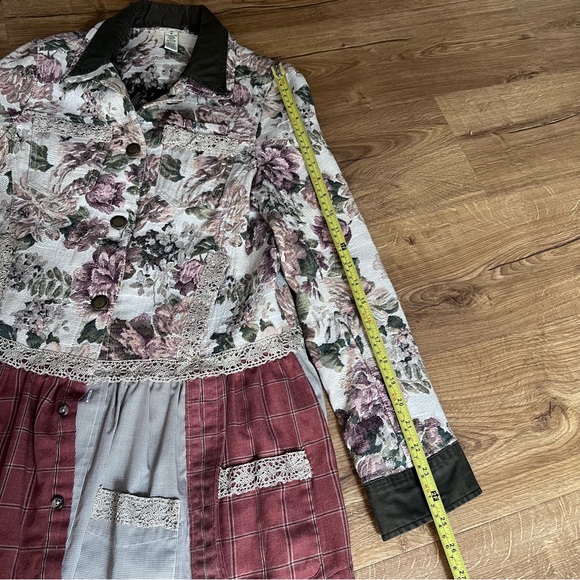 Hand Crafted Floral Patchwork Jacket – One of a Kind - Picture 8 of 13